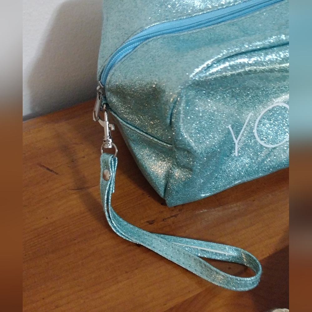 Cosmetics Bag Bundle - Picture 6 of 14